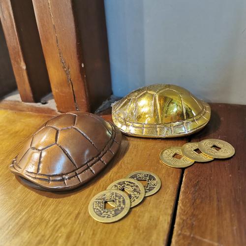 黄铜龟壳 摇卦乌龟壳六爻占卜器具道具工艺品复古送铜钱