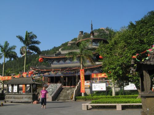 世界最大的道教建筑群:海南文笔峰玉蟾宫